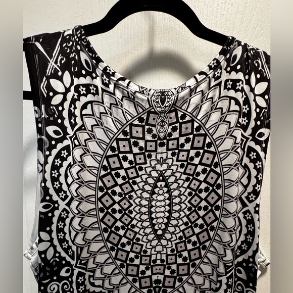 Unity World Polyester/Spandex Sleeveless embellished Dress Size Women's L - Picture 4 of 8